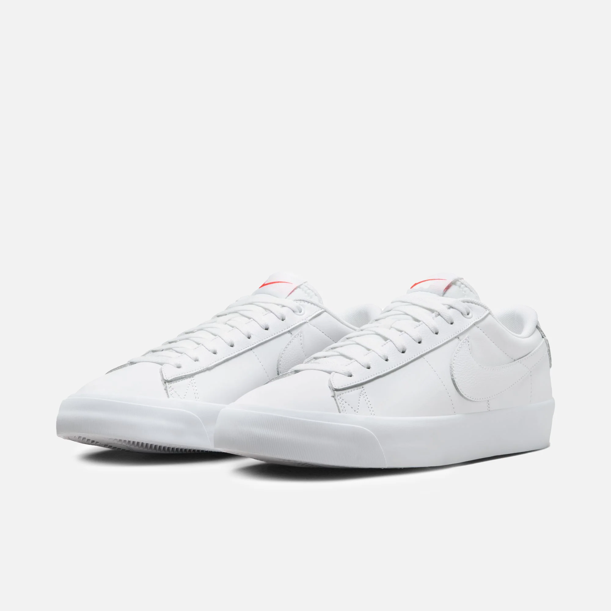 Nike SB Zoom Blazer Low Pro GT ISO - Image 3