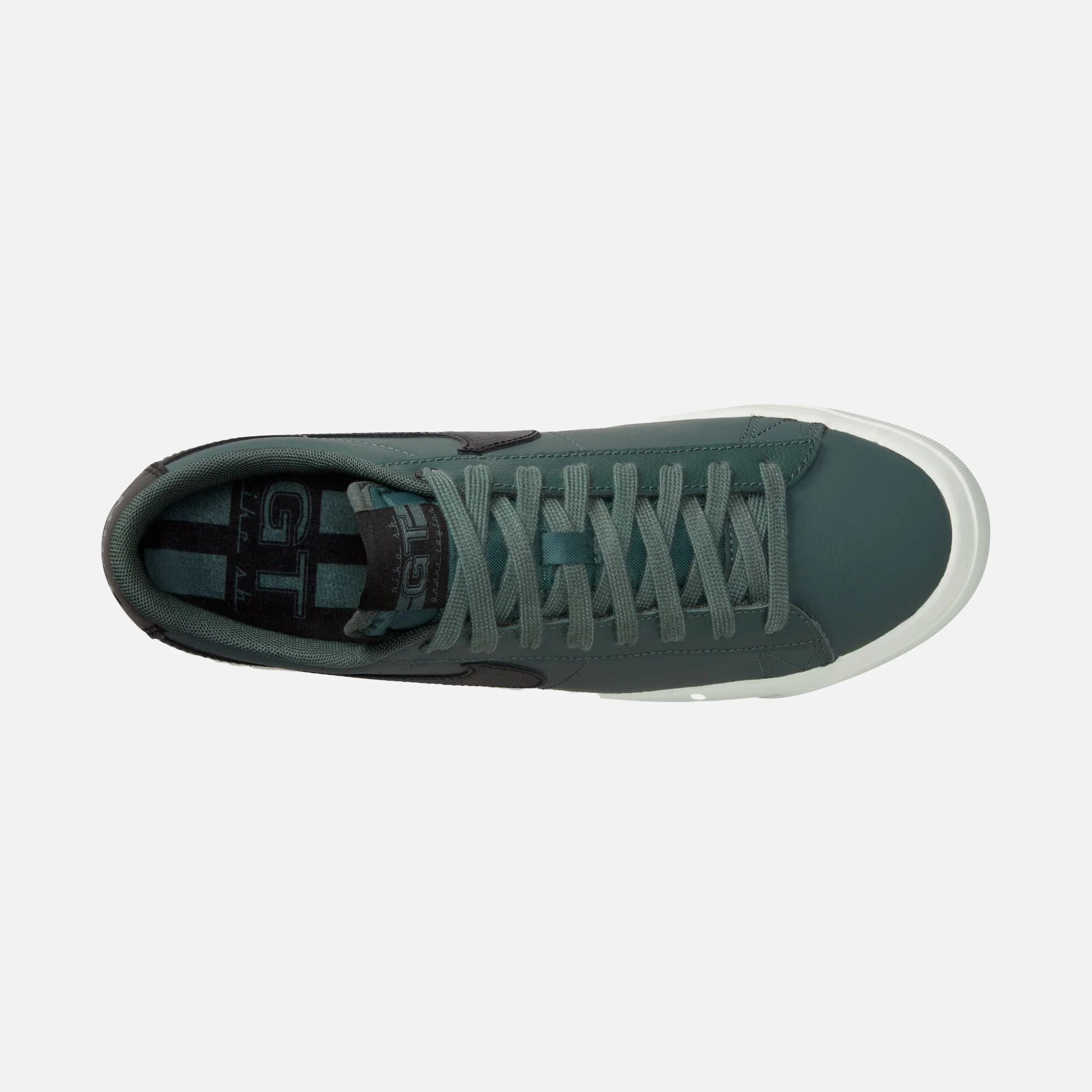 Nike SB Zoom Blazer Low Pro GT - Image 4